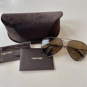 Tom Ford Peter Aviator Sunglasses TF142 in Silver
